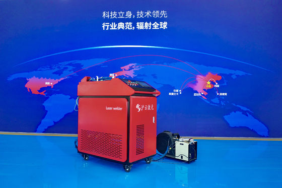 SERVO-MOTOR Handheld Laser Welder 1000W 1500W 2000W 3000W dengan mode pendinginan pendinginan air
