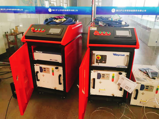 SERVO-MOTOR Handheld Laser Welder 1000W 1500W 2000W 3000W dengan mode pendinginan pendinginan air