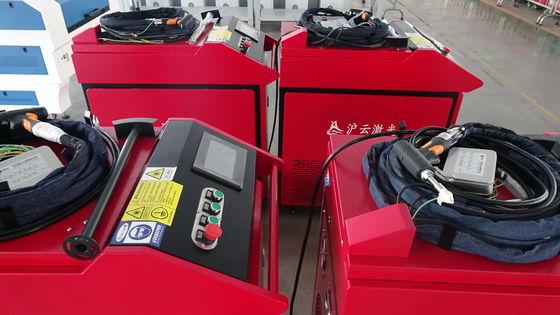 Portable Handheld Laser Welder 1000W 1500W 2000W 3000W dengan Kecepatan Pemotongan 100m/min