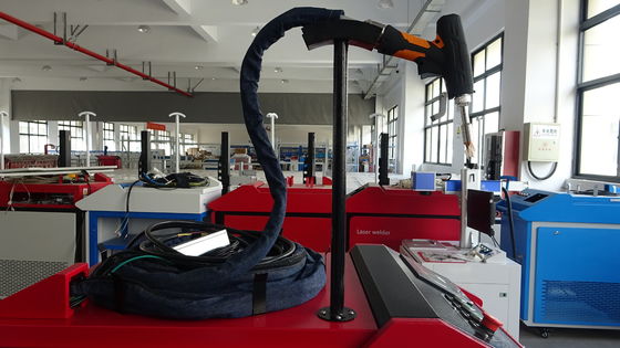 Gelombang Kontinyu 1000W 1500W 2000W 3000W Portable Handheld Fiber Laser Welding Machine