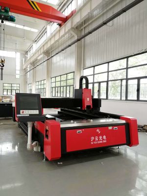 Konfigurasi pemotongan laser serat presisi tinggi Gantry tipe 3015 CNC 1000w 2000w 3000w