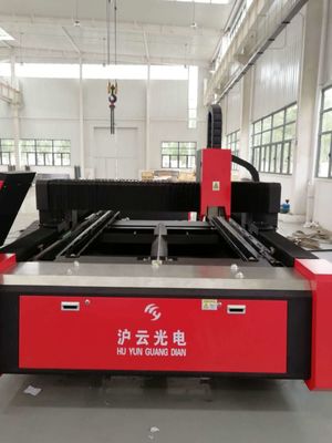Kecepatan pemotongan 25m/menit Mesin pemotongan laser serat untuk tabung pipa logam pada baik