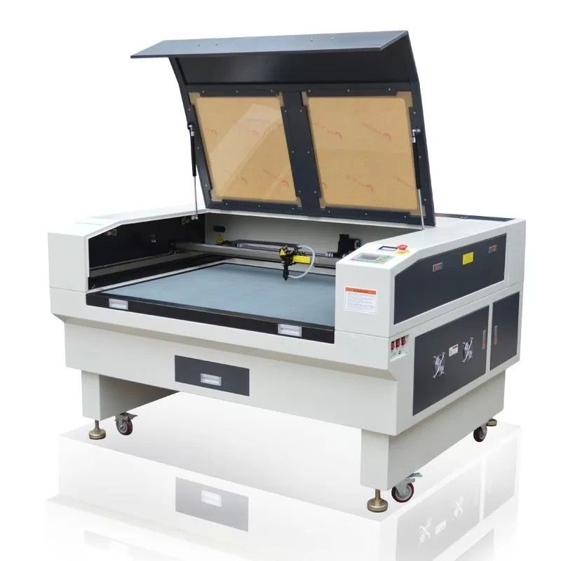 1000-26000mm/menit Kecepatan pemotongan Mesin Laser Ukiran CO2 dengan Superior dan Layanan